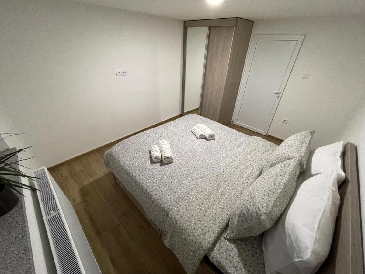 Apartman Ambijent アランジェロヴァツ エクステリア 写真